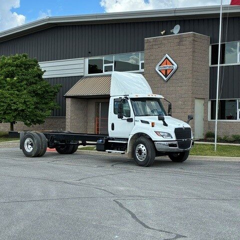 2027 International MV607 SBA 2×4 - Lewis Motor Sales Inc.