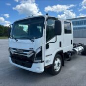 2027 Isuzu NRR Diesel Crew Cab - photo 3 of 5