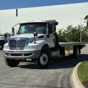 2020 International MV607 23′ Flatbed - photo 4 of 8
